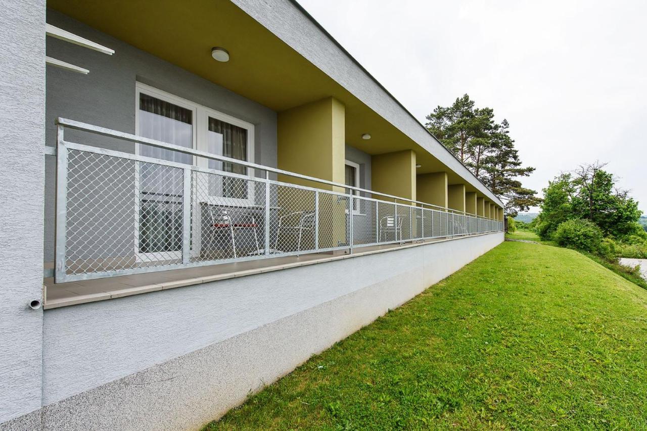 Hotel Rakovec Brno Ngoại thất bức ảnh