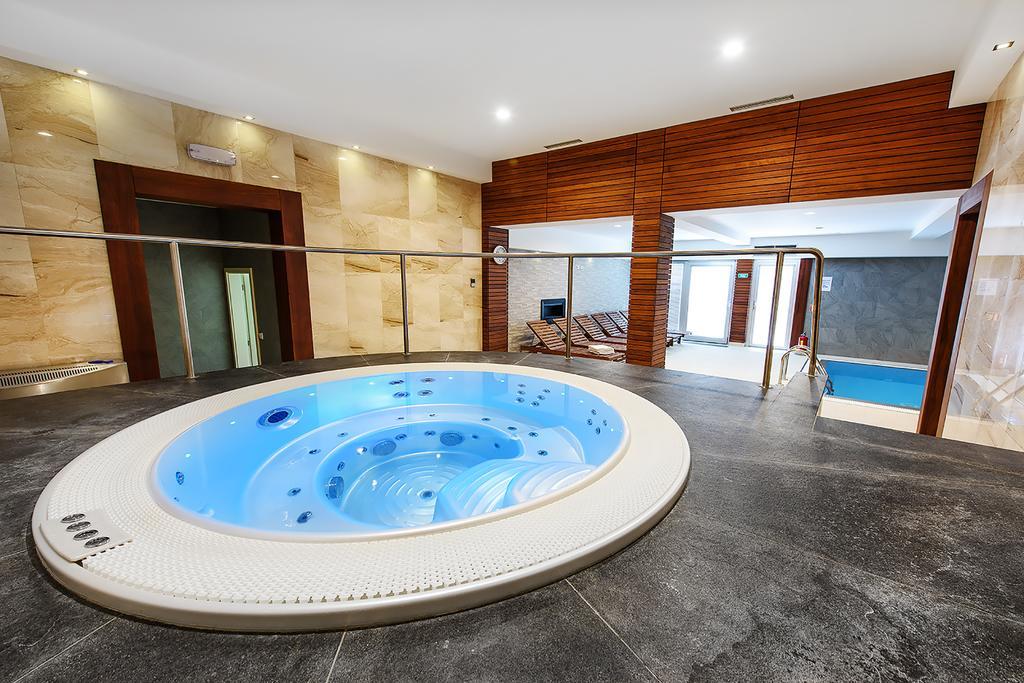 Hotel Rakovec Brno Ngoại thất bức ảnh