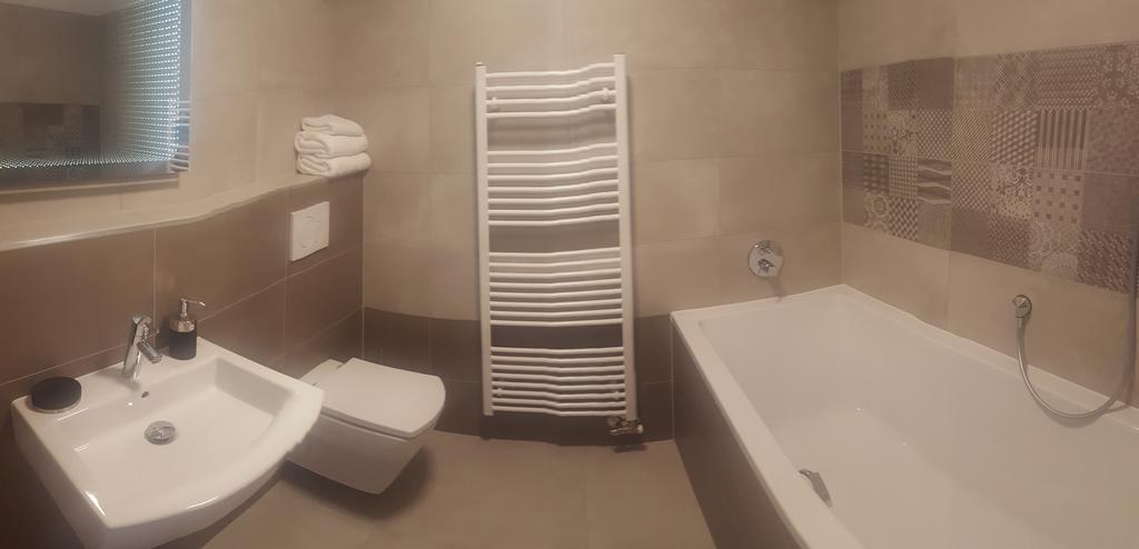 Hotel Rakovec Brno Ngoại thất bức ảnh