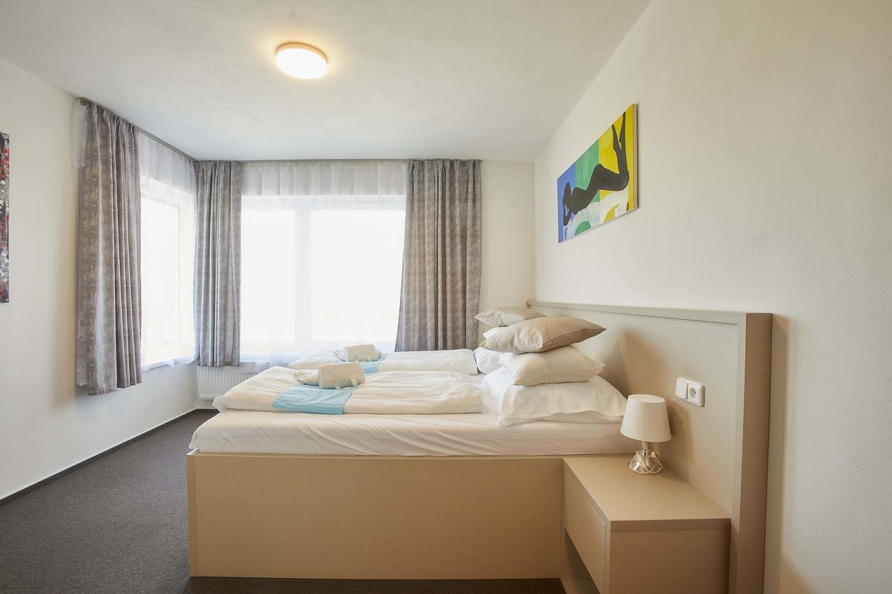 Hotel Rakovec Brno Ngoại thất bức ảnh