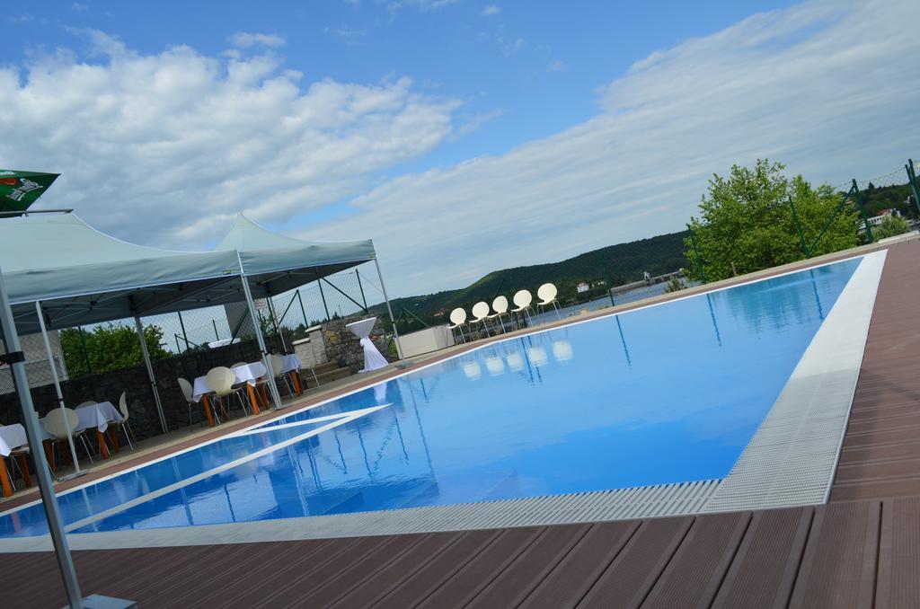 Hotel Rakovec Brno Ngoại thất bức ảnh