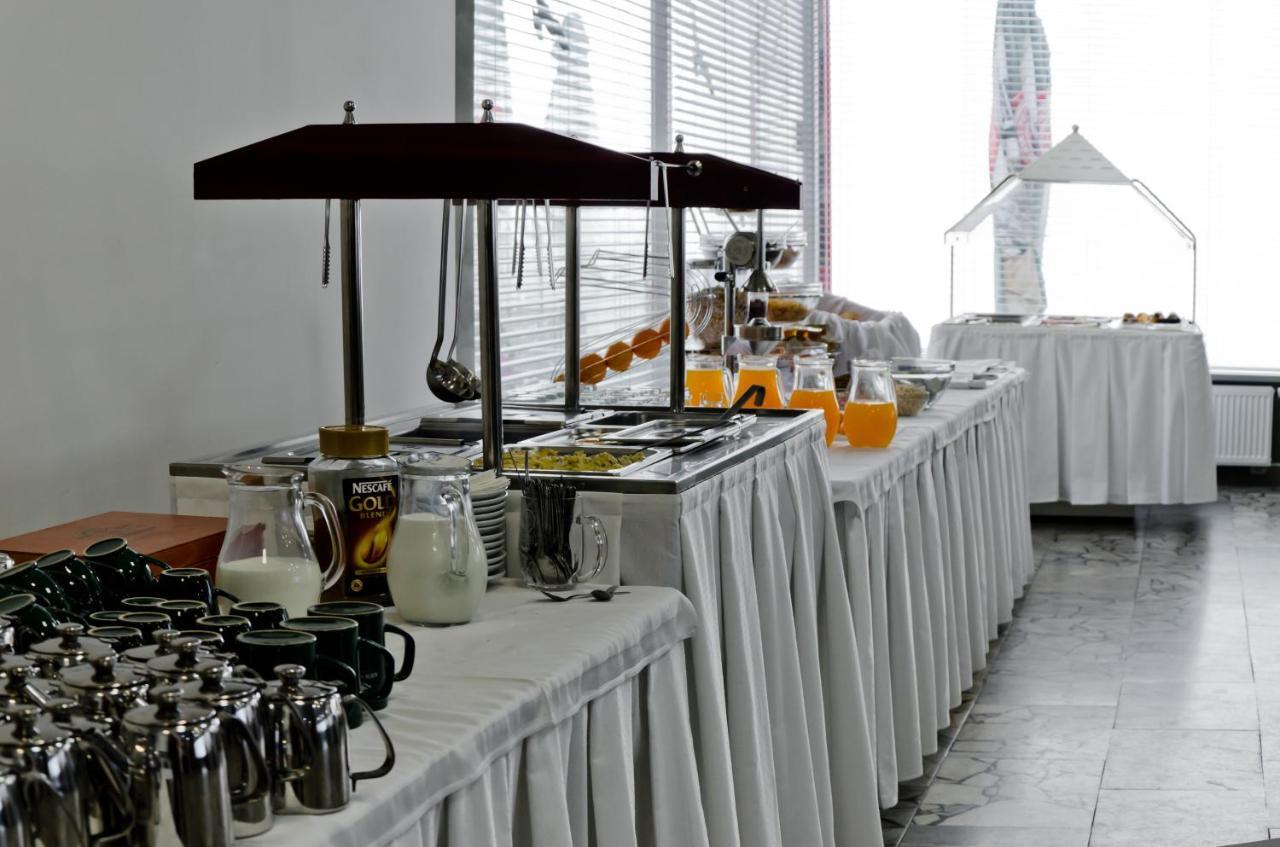 Hotel Rakovec Brno Ngoại thất bức ảnh